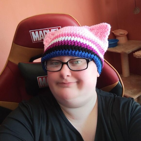 Meet your Posher, Amanda - Picture 14 of 16